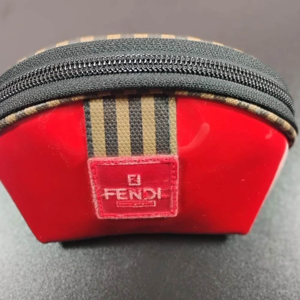 Fendi Red Pyramid Pouch – Fair, Logo Fade & Zipper Wear - Picture 12 of 15